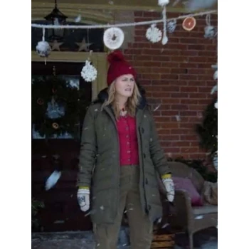 Alicia Silverstone A Merry Little Ex-Mas Green Jacket
