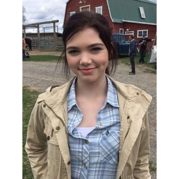 Alisha Newton Heartland Beige Cotton Jacket Alisha Newton Heartland Beige Cotton Jacket