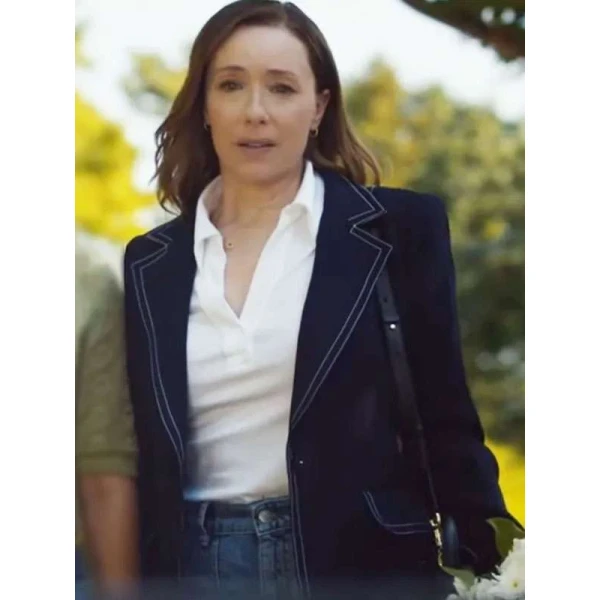 Amy Larsen Doc S02 Blue Blazer