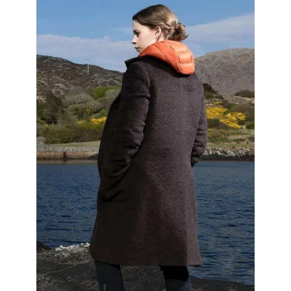 An t-Eilean Sorcha Groundsell Puffer Orange Jacket