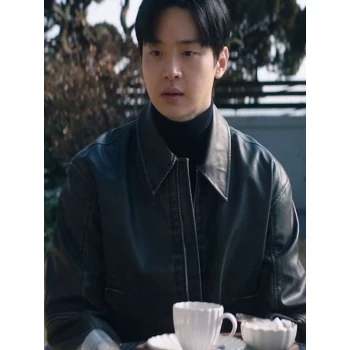 Cha Soo-yeol Queen Mantis Black Leather Jacket Cha Soo-yeol Queen Mantis Black Leather Jacket