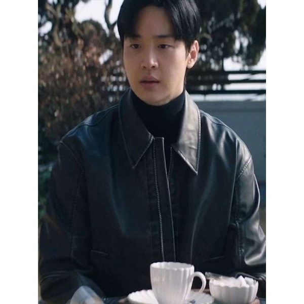 Cha Soo-yeol Queen Mantis Black Leather Jacket Cha Soo-yeol Queen Mantis Black Leather Jacket