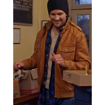 Chase Garland The Spirit of Christmas Station Brown Jacket