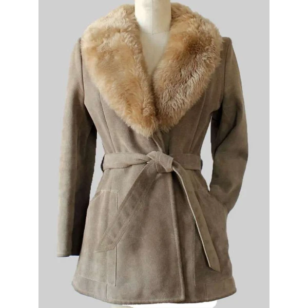 Daddy Issues S01 Aimee Lou Wood Shearling Leather Coat