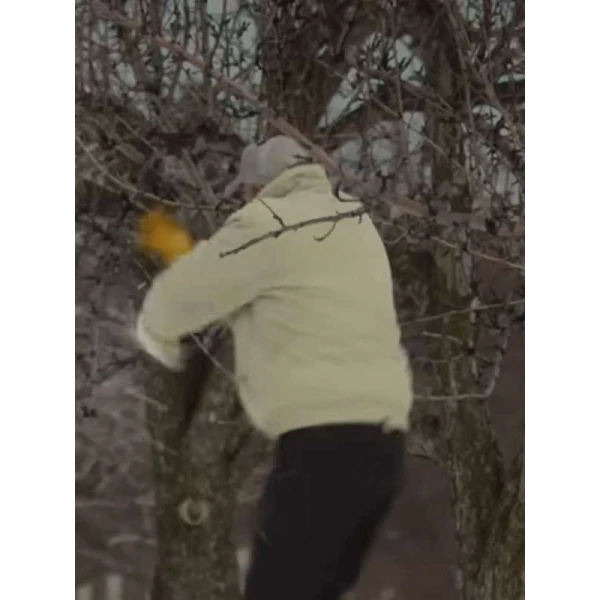 Ed Amatrudo A Cherry Pie Christmas White Jacket