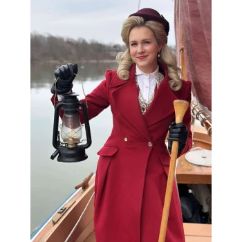 Ginna Claire Mason A Newport Christmas Red Coat