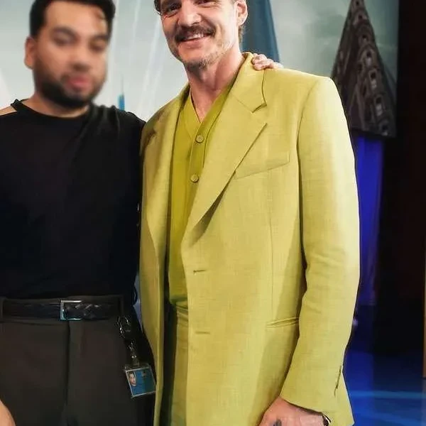 Good Morning 2025 America Pedro Pascal Green Blazer suite Good Morning 2025 America Pedro Pascal Green Blazer suite