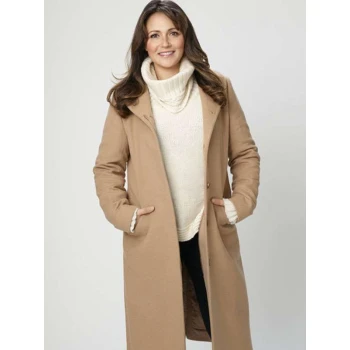 Love in Winterland Italia Ricci Beige Coat
