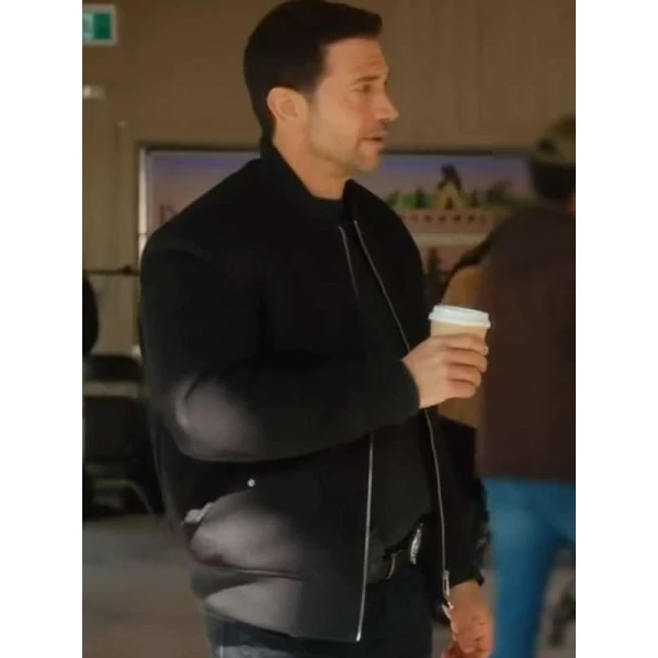 Luke Roberts Hudson and Rex S08 Black Bomber Jacket Luke Roberts Hudson and Rex S08 Black Bomber Jacket