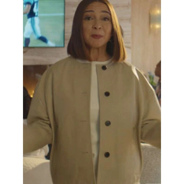 Molly Novak Loot S03 Beige Leather Jacket