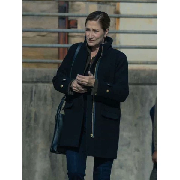 Nina Hobbs Mayor of Kingstown S04 Black Coat