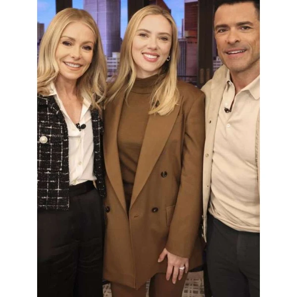 Scarlett Johansson Live with Kelly and Mark Brown Blazer