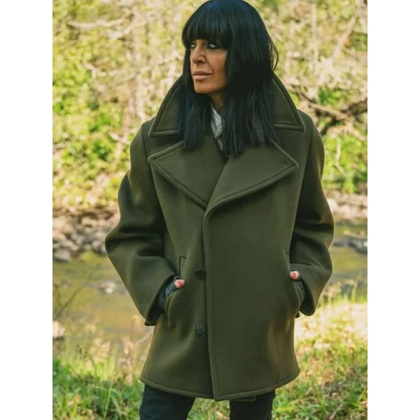 The Celebrity Traitors S01 Claudia Winkleman Green Coat