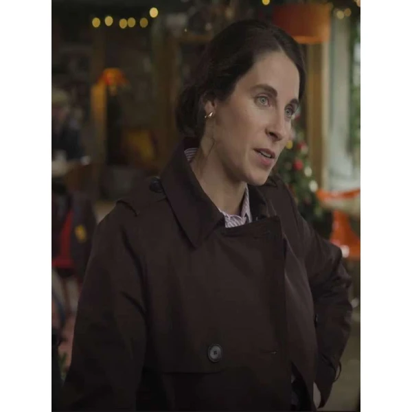 The Twelve Dates Til Christmas Lucy Eaton Brown Coat